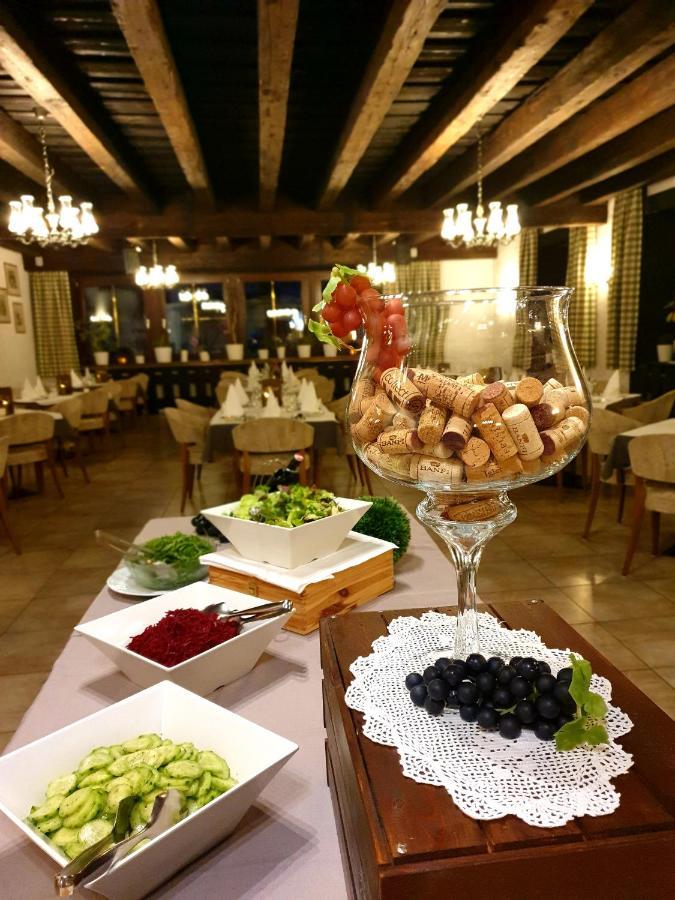 Hotel Tirolerhof Лойташ Екстер'єр фото