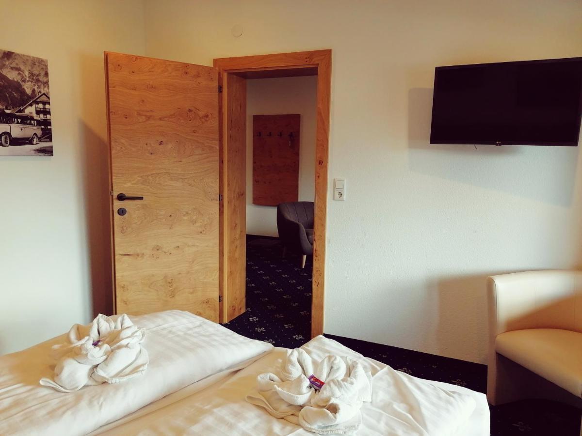 Hotel Tirolerhof Лойташ Екстер'єр фото