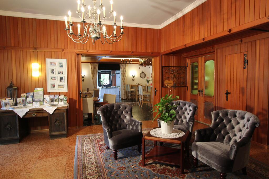 Hotel Tirolerhof Лойташ Екстер'єр фото